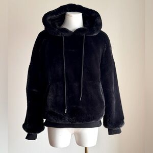 Forever 21 Faux Fur Pull On Hoodi Jacket Black Size Smalll